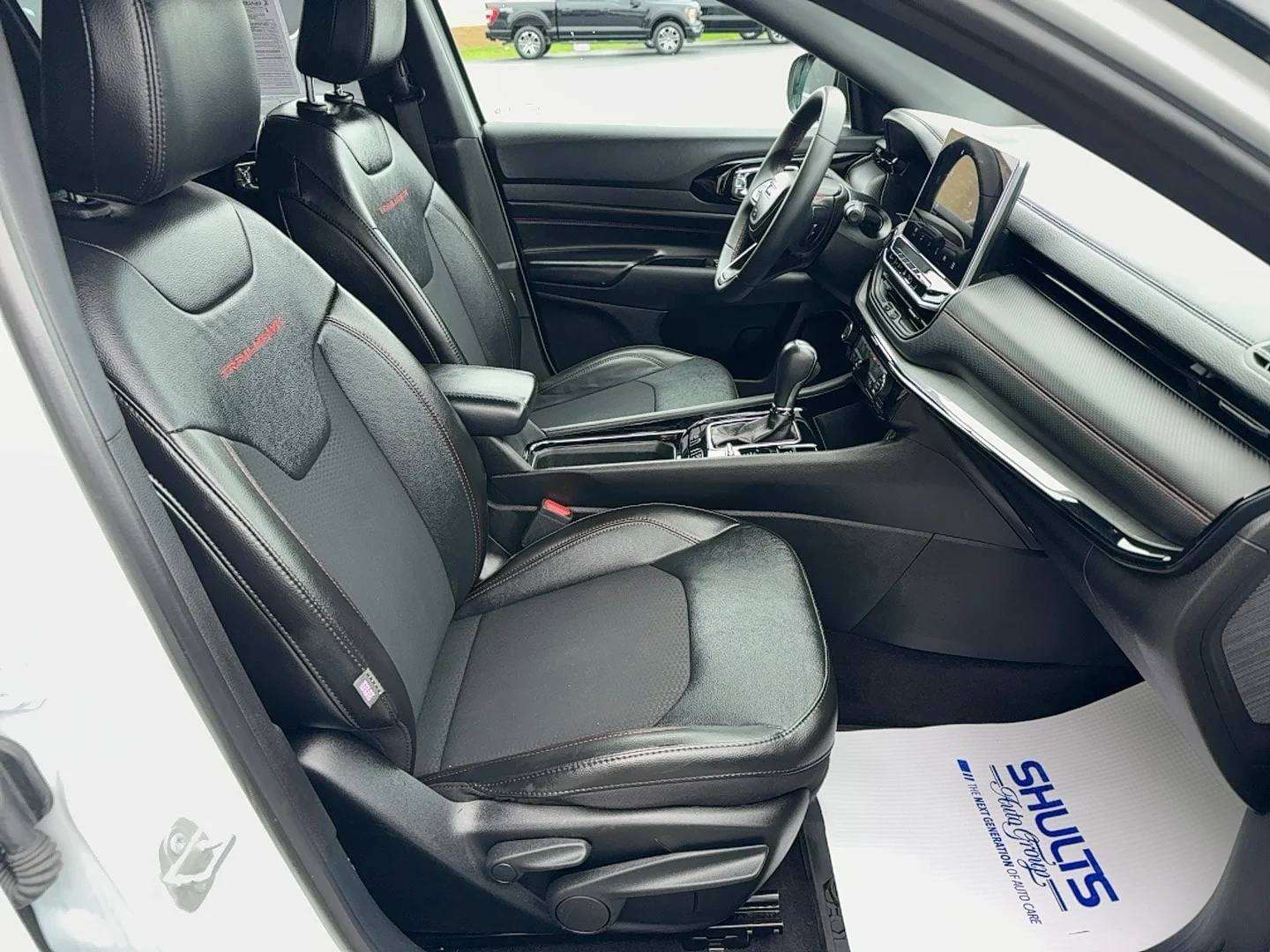Used 2023 Bright White Clearcoat Jeep Trailhawk image 24