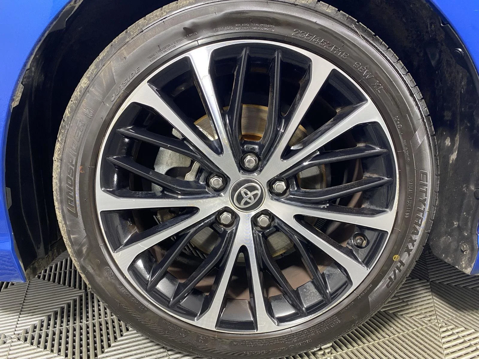 Used 2020 Blue Streak Metallic Toyota SE image 11