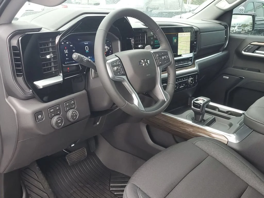 New 2026 Summit White Chevrolet LT Trail Boss image 16
