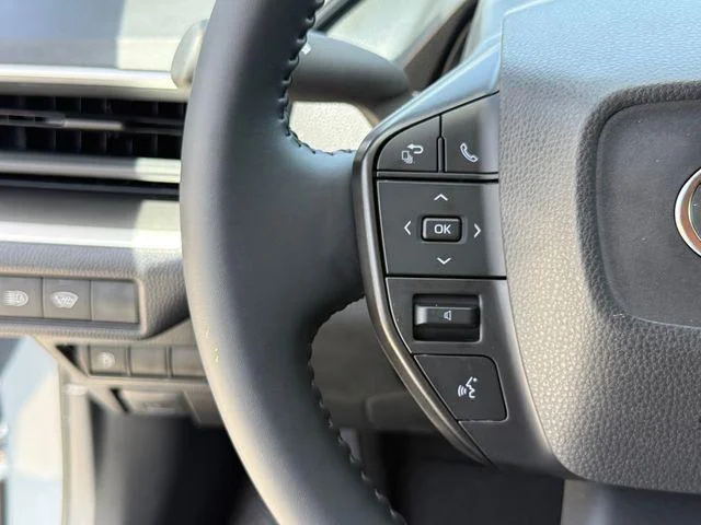 Certified Used 2026 GUARDIAN GRAY Toyota LE image 12