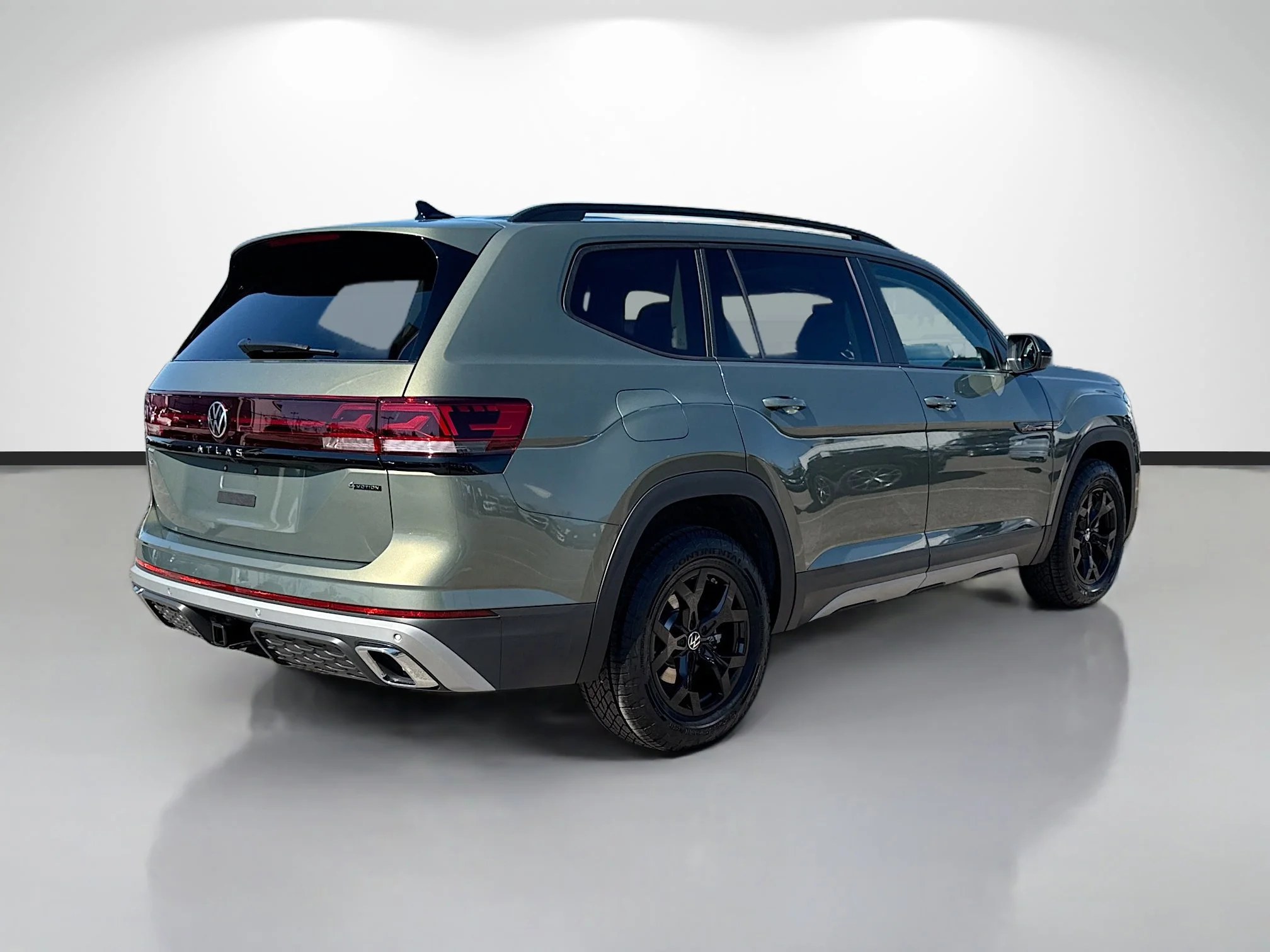 New 2026 Green Volkswagen 2.0T Peak Edition image 3