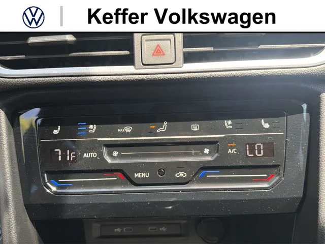 New 2026 Green Volkswagen 1.5T SEL image 21