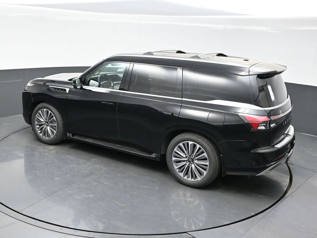 New 2026 Black INFINITI LUXE image 49