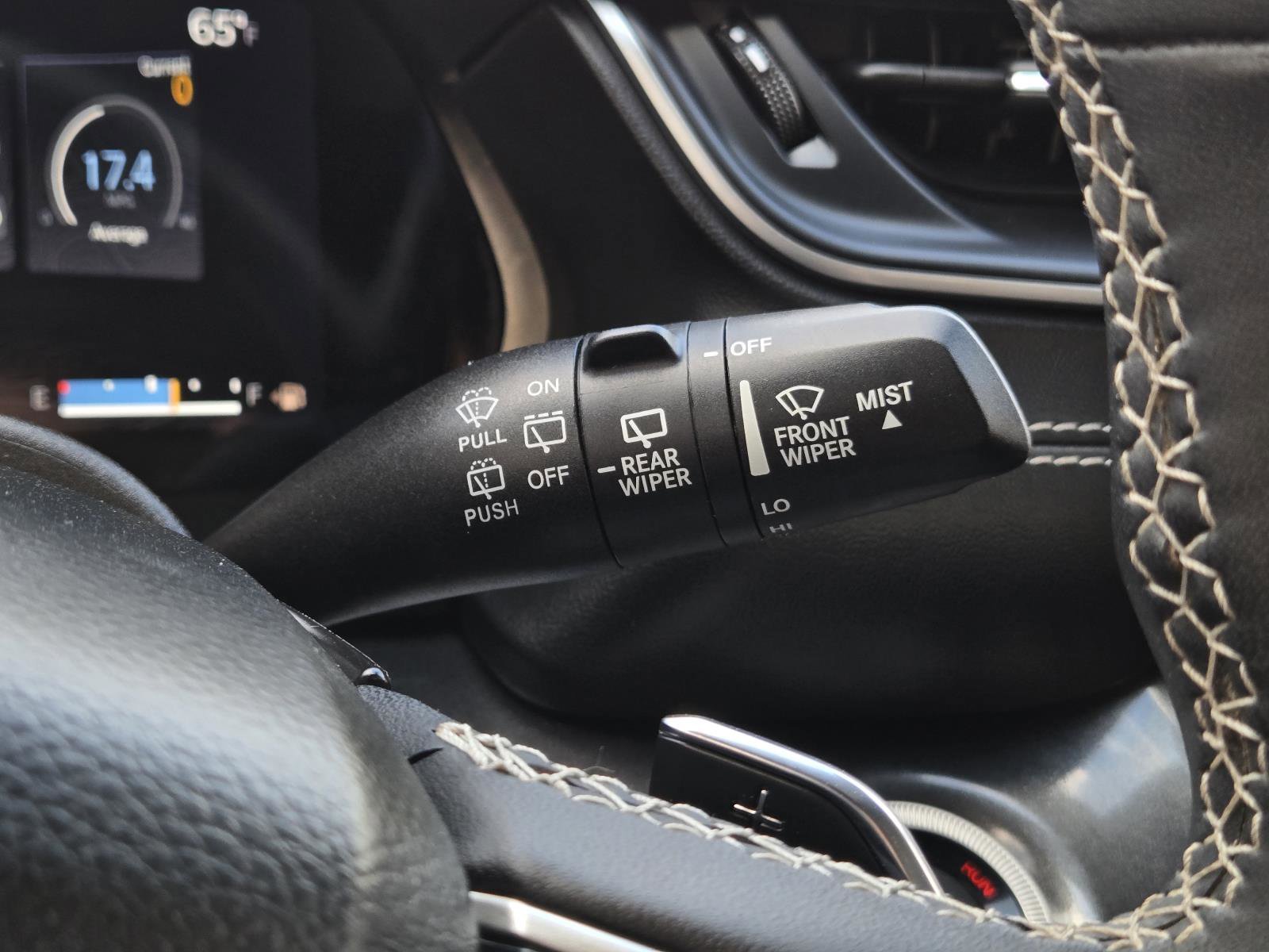 Used 2023 Diamond Black Crystal Pearlcoat Jeep Altitude image 17