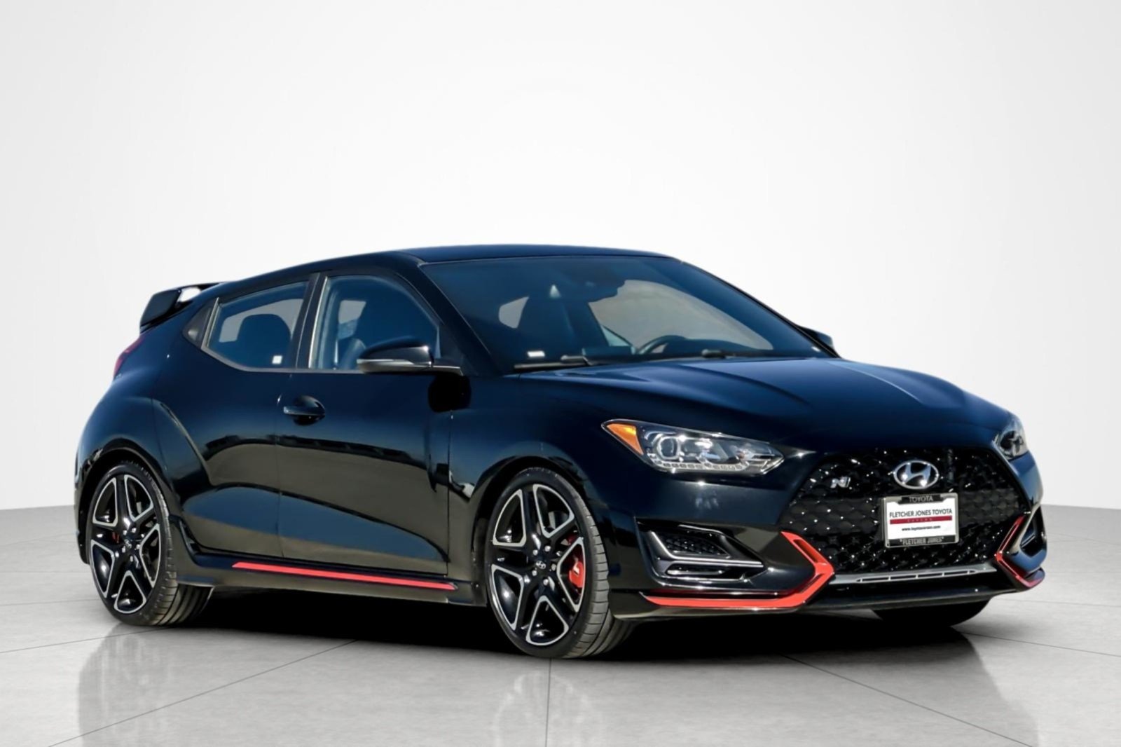 Used 2022 BLACK Hyundai  image 7