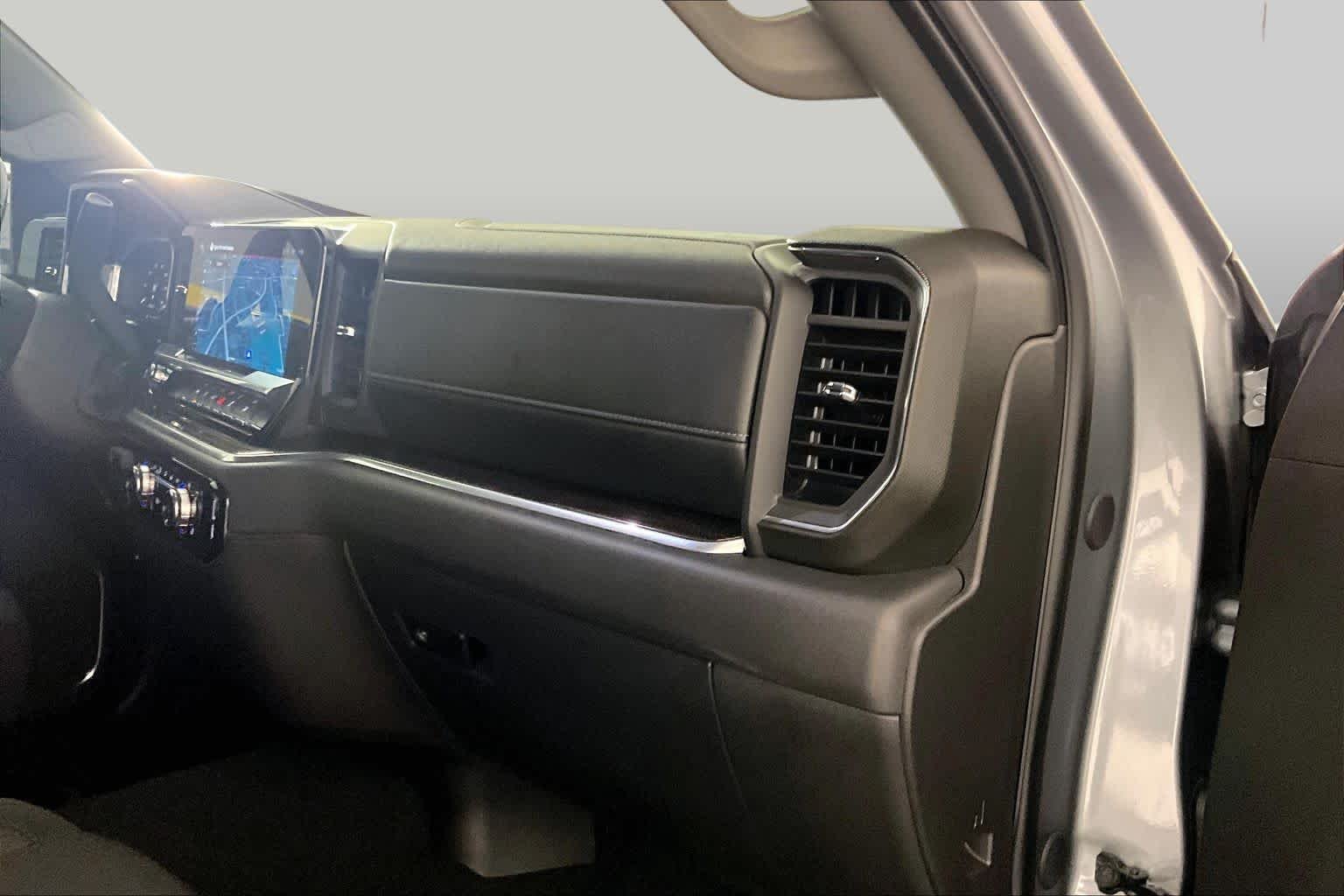 Used 2026 Sterling Metallic GMC Elevation image 33