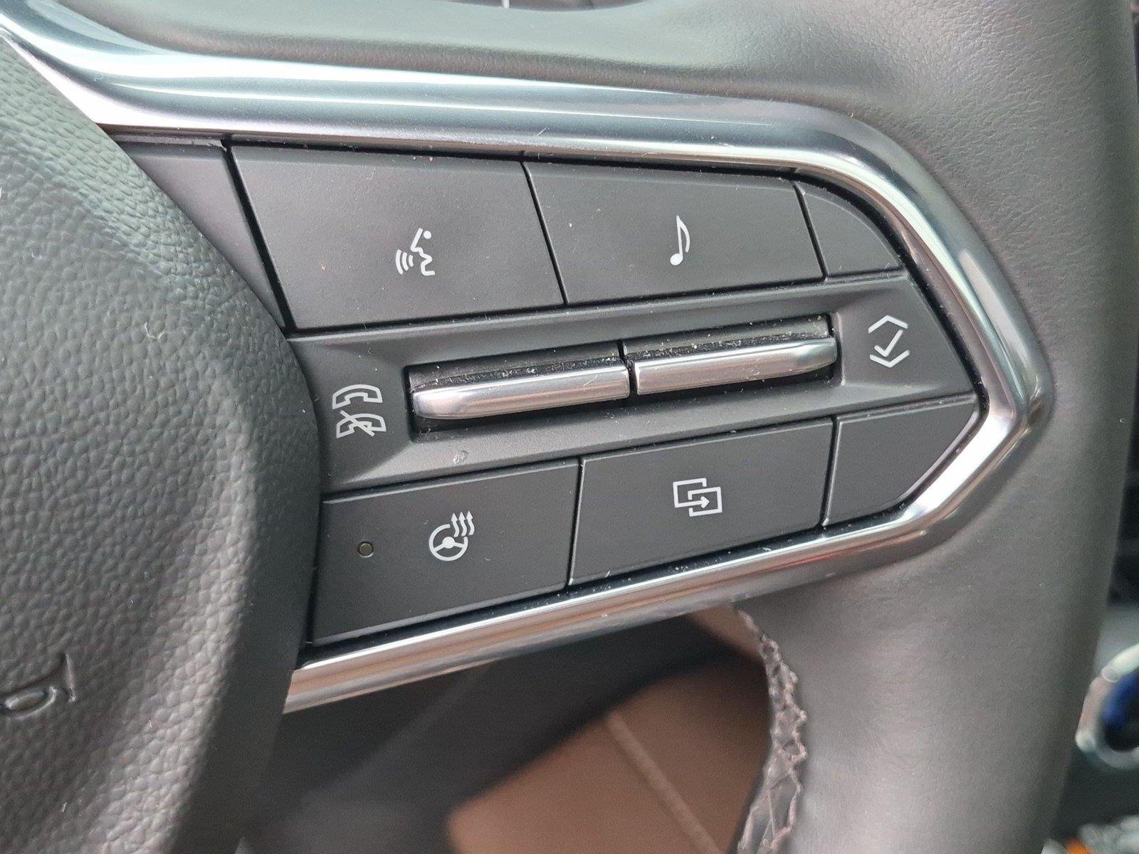 Used 2025 Sterling Gray Metallic Chevrolet High Country image 19