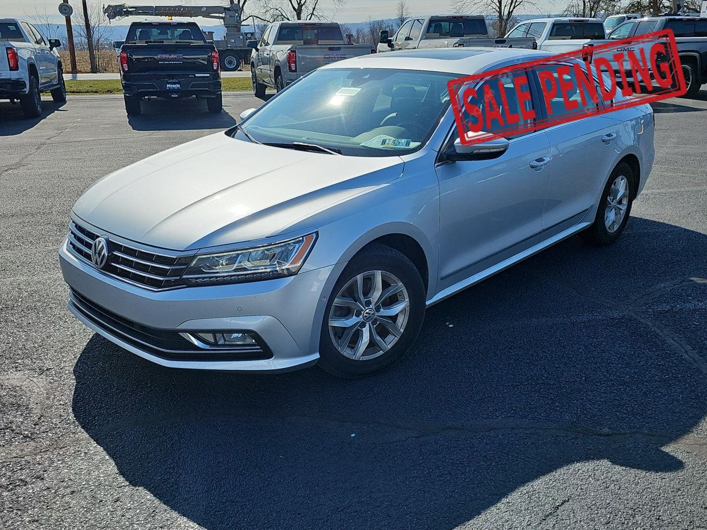 2017 Volkswagen Passat SEL Premium