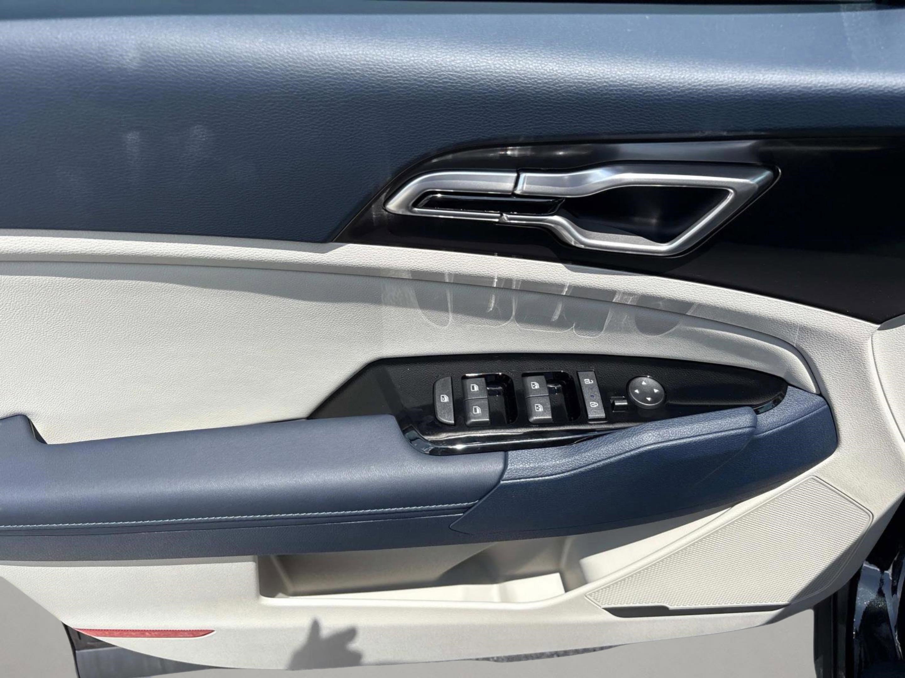 New 2025 Fusion Black Kia EX image 19
