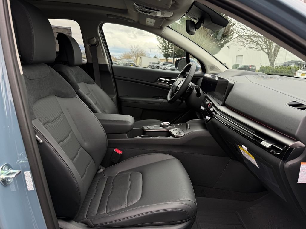 New 2026 Heritage Blue Kia SX Prestige image 13