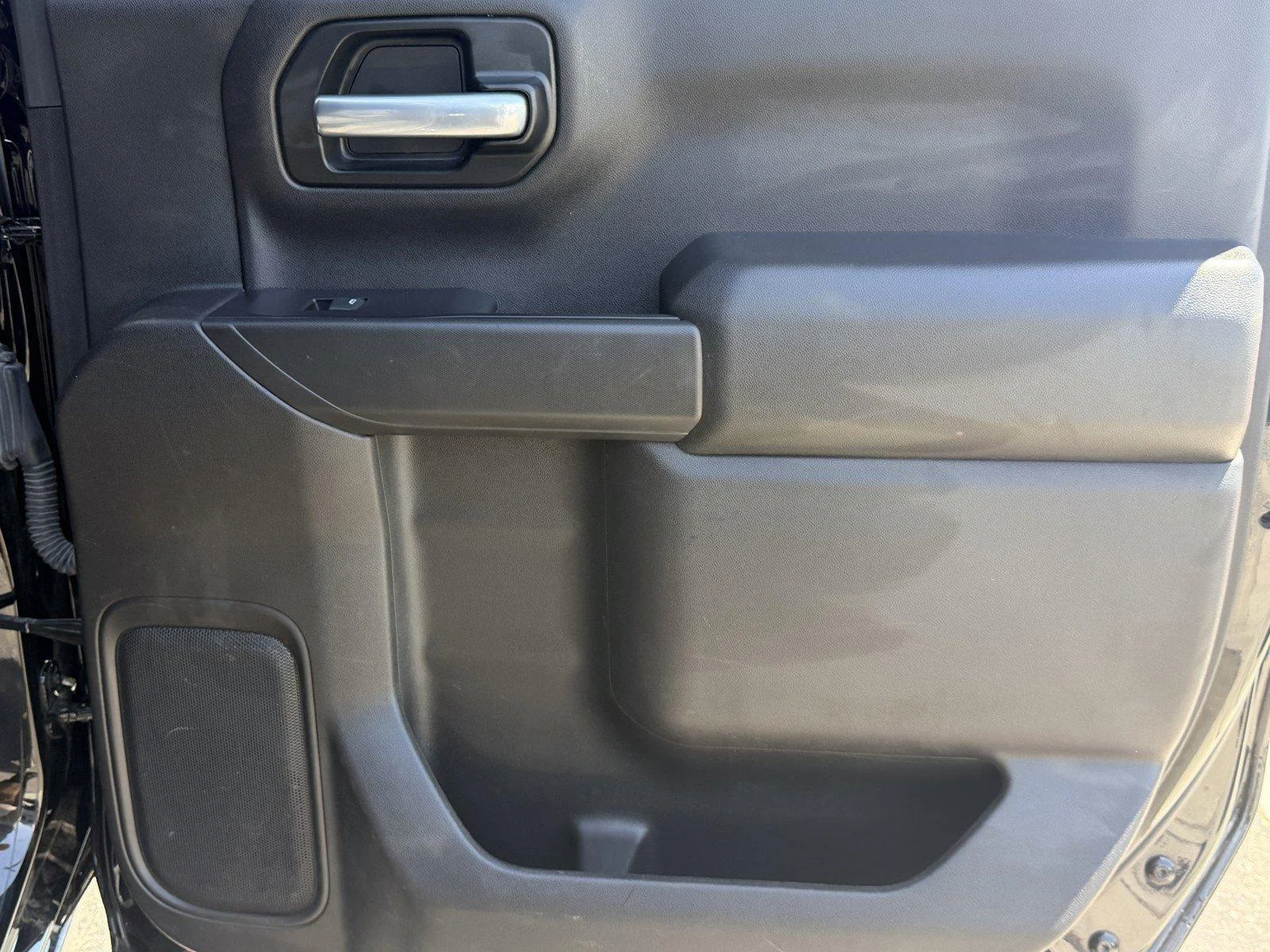 Used 2021 BLACK Chevrolet LT image 11