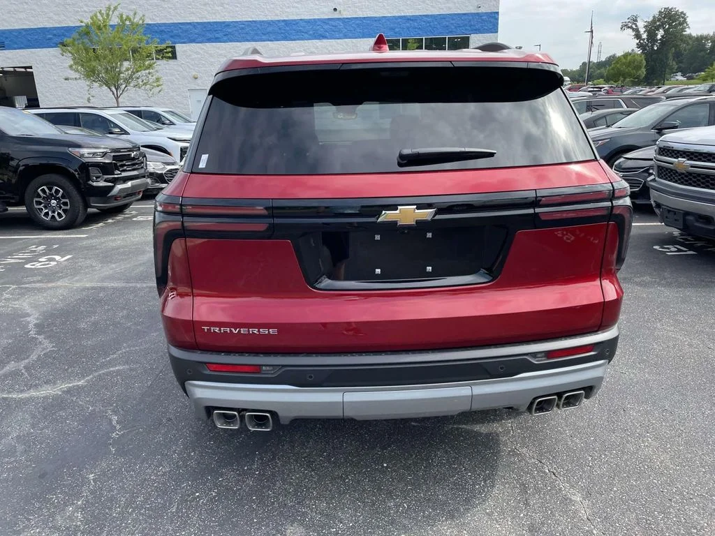 New 2026 Radiant Red Tintcoat Chevrolet LT image 5
