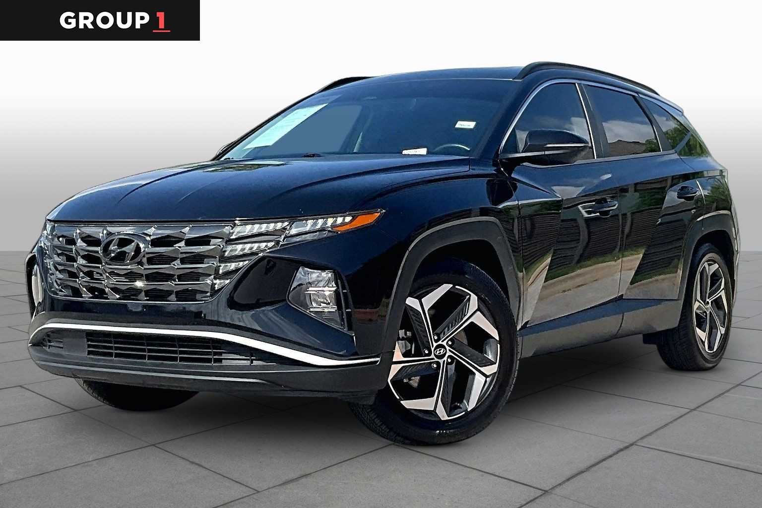 Used 2022 Phantom Black Hyundai SEL image 1