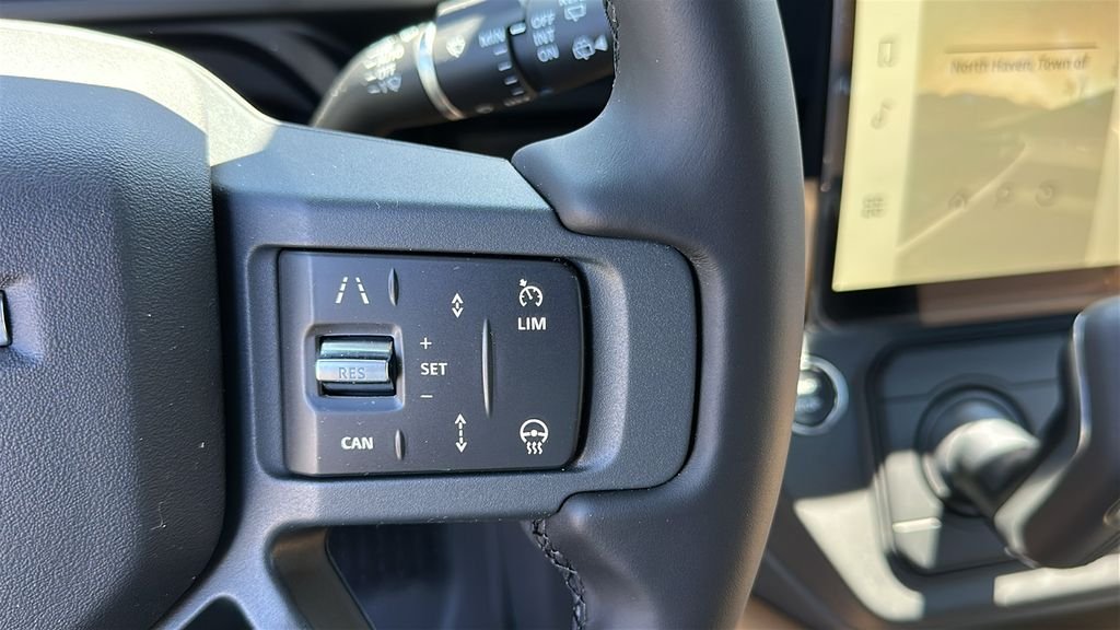 New 2026 Woolstone Green LAND ROVER S image 13