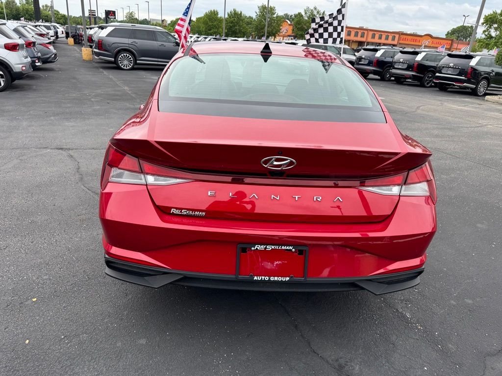 Used 2023 Scarlet Red Hyundai SEL image 6