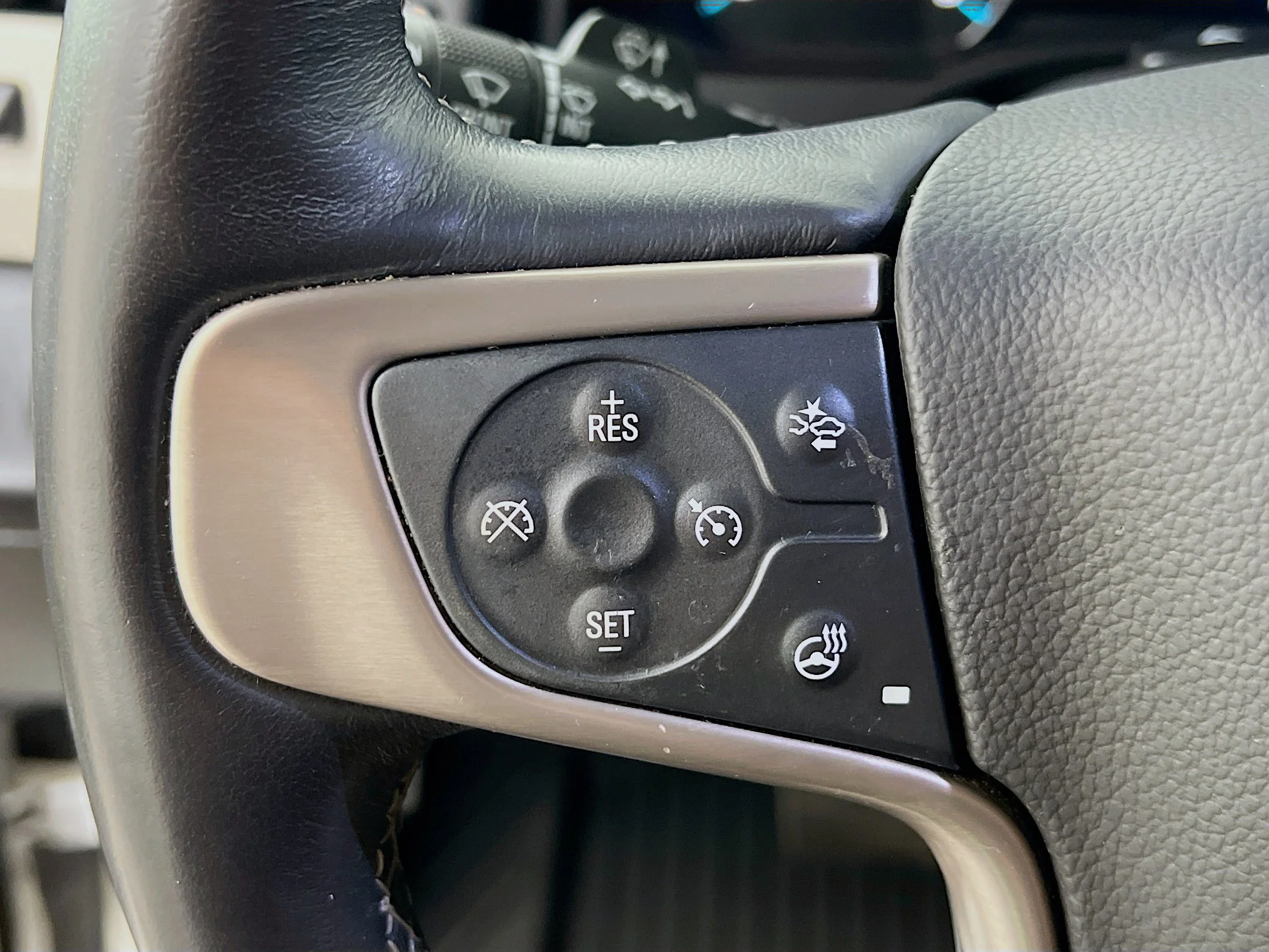 2017 GMC Yukon XL Denali - Photo 13