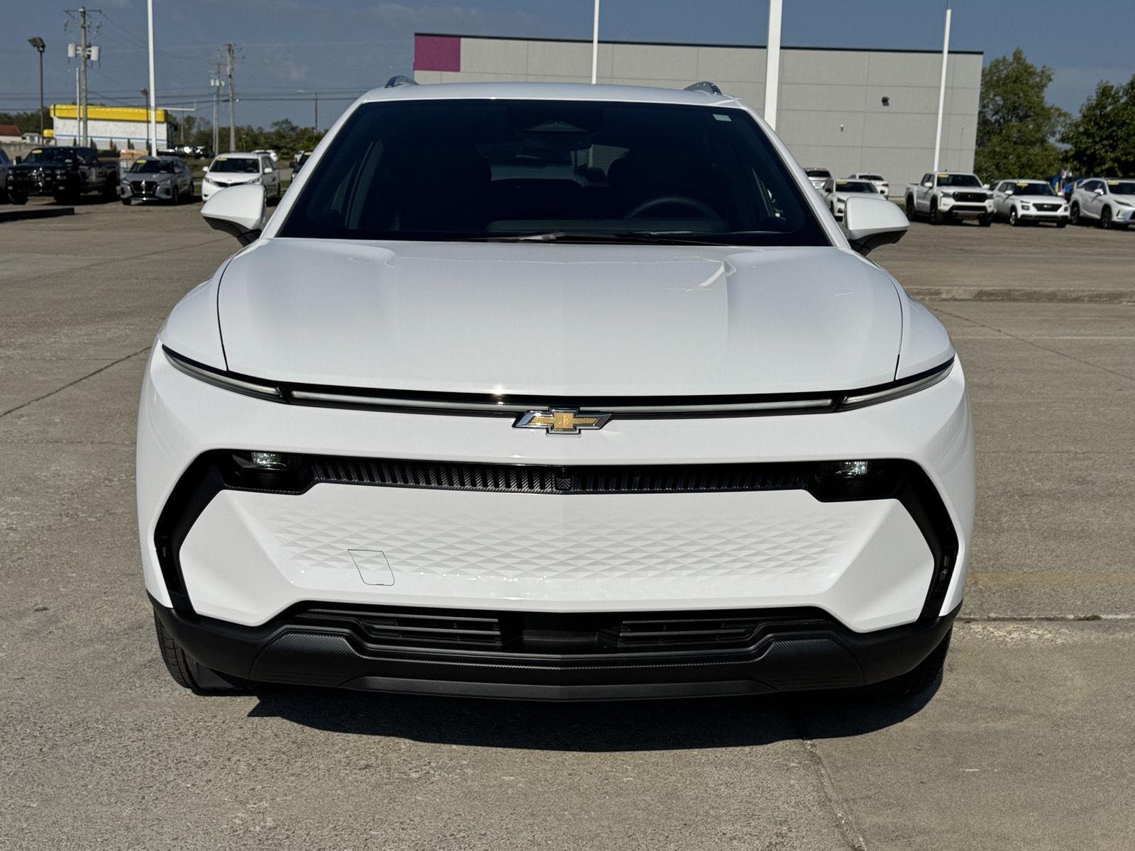 2026 Chevrolet Equinox EV 2LT - Photo 43