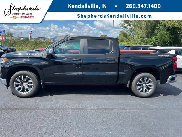 Used 2025 Black Chevrolet LT (2FL) image 1