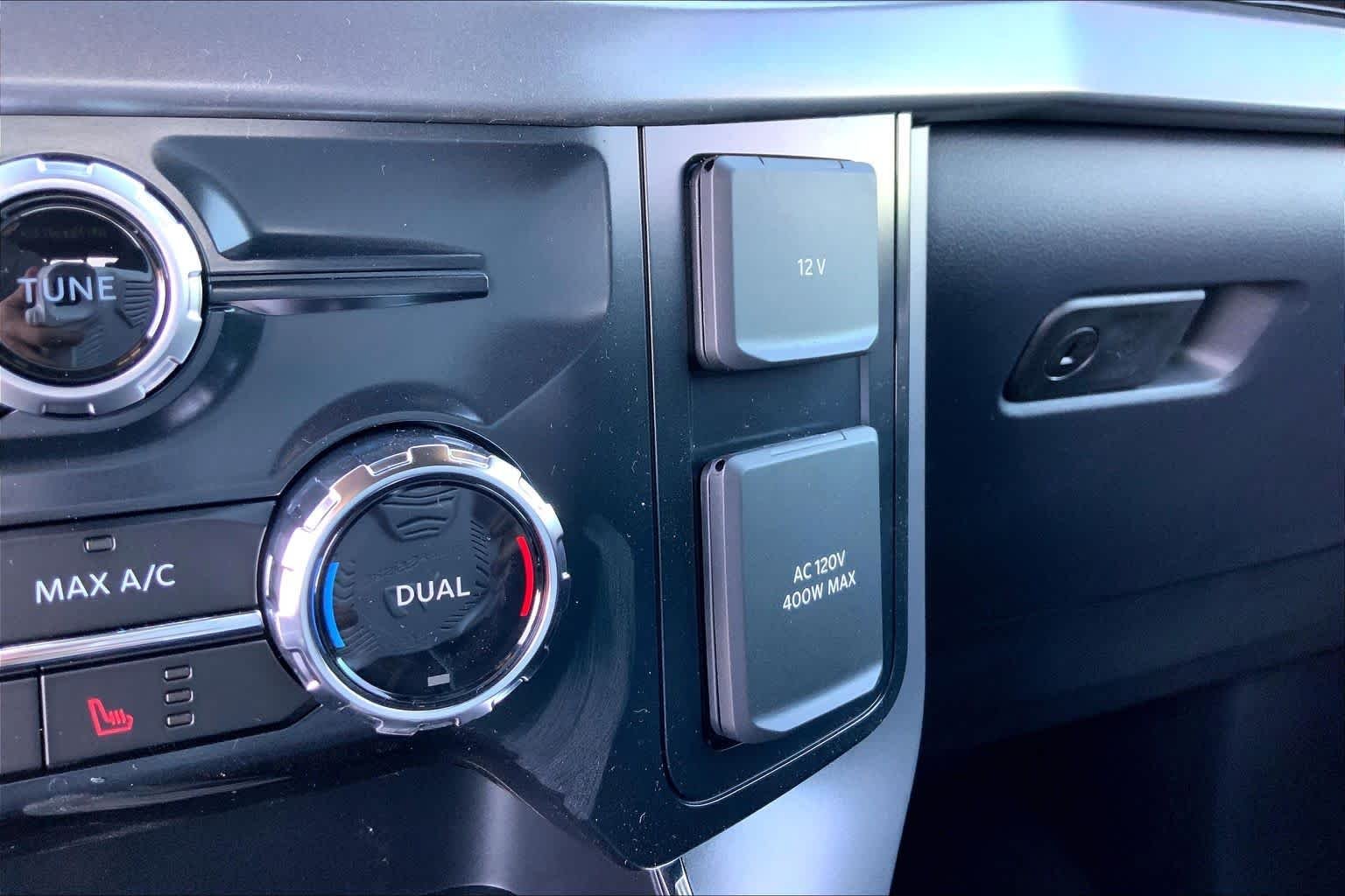 New 2026 Oxford White Ford XLT image 20
