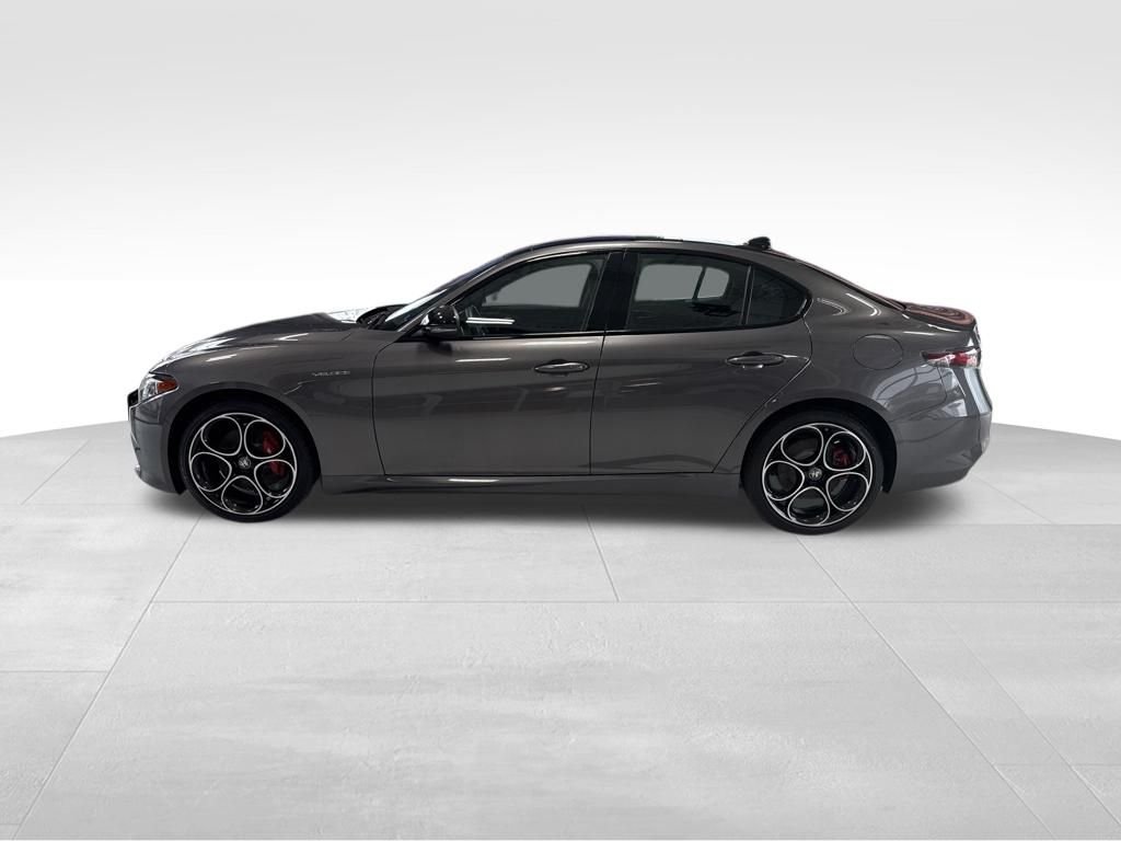 Used 2024 Gray Alfa Romeo Veloce image 2
