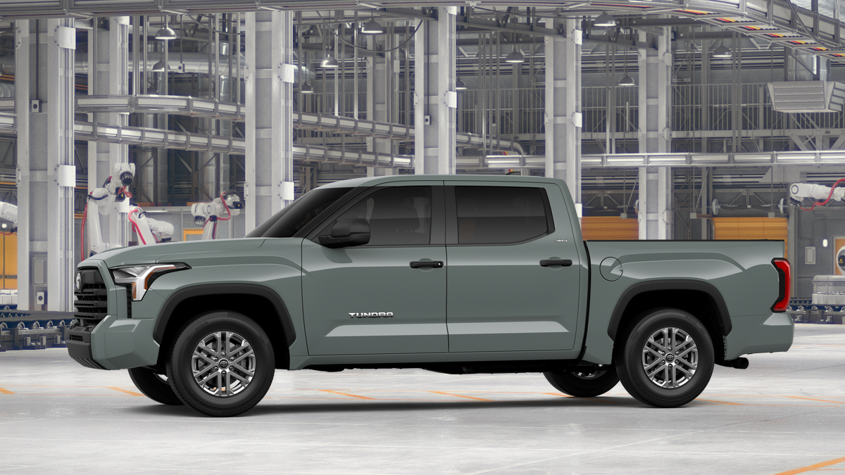 New 2026 Lunar Rock Toyota SR5 image 3