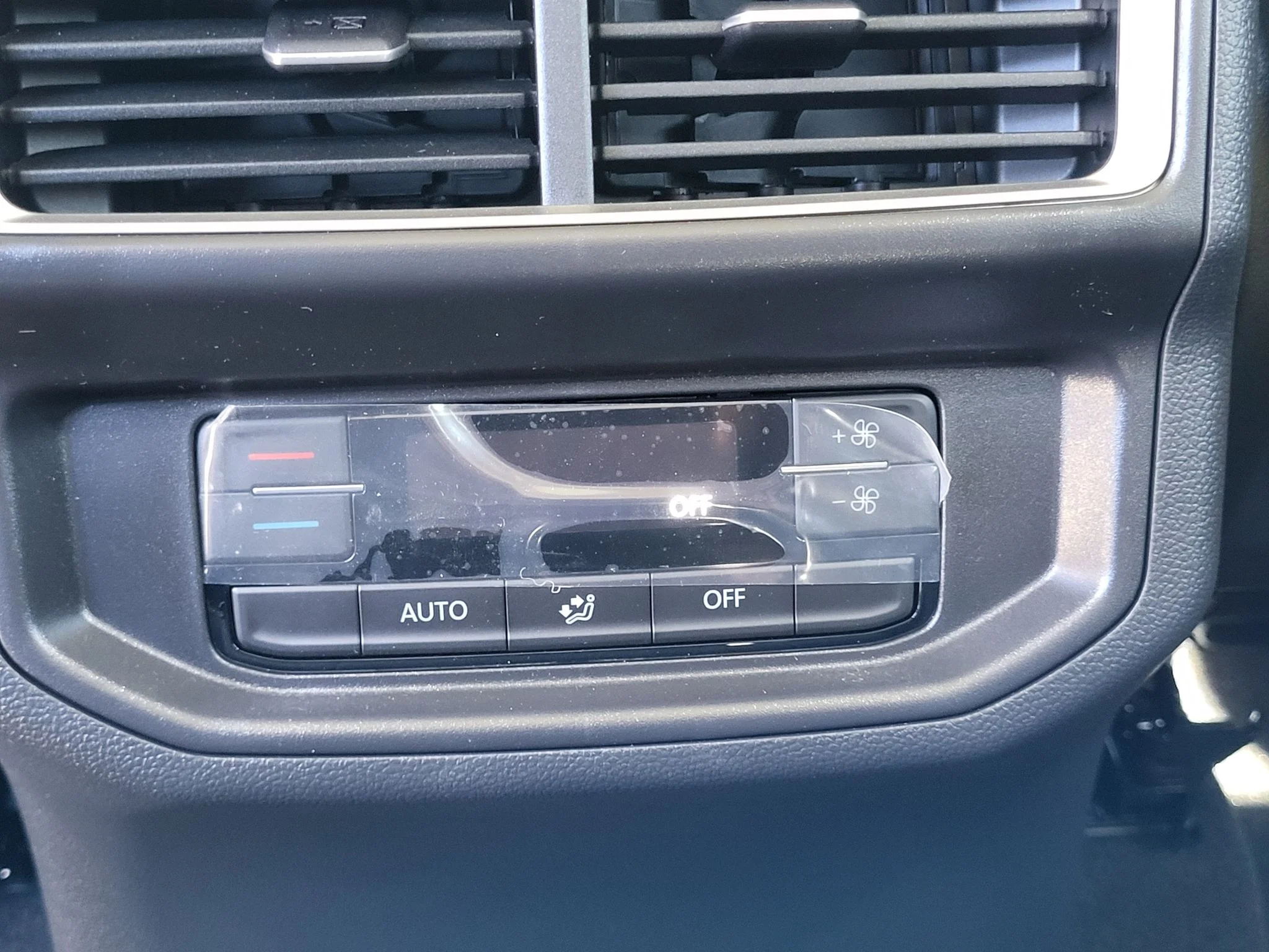 2026 Volkswagen Atlas SE w/Tech - Photo 19