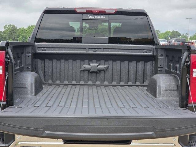 2026 Chevrolet Silverado 1500 LTZ - Photo 6