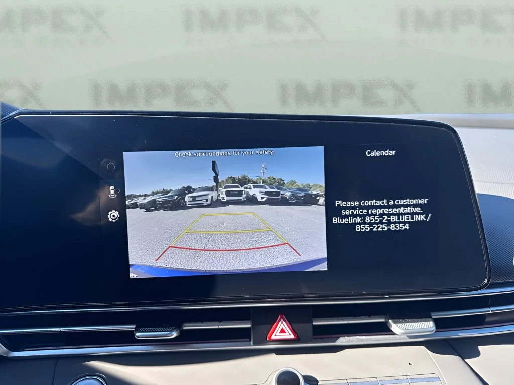 Used 2025 Blue Hyundai SEL Convenience image 19