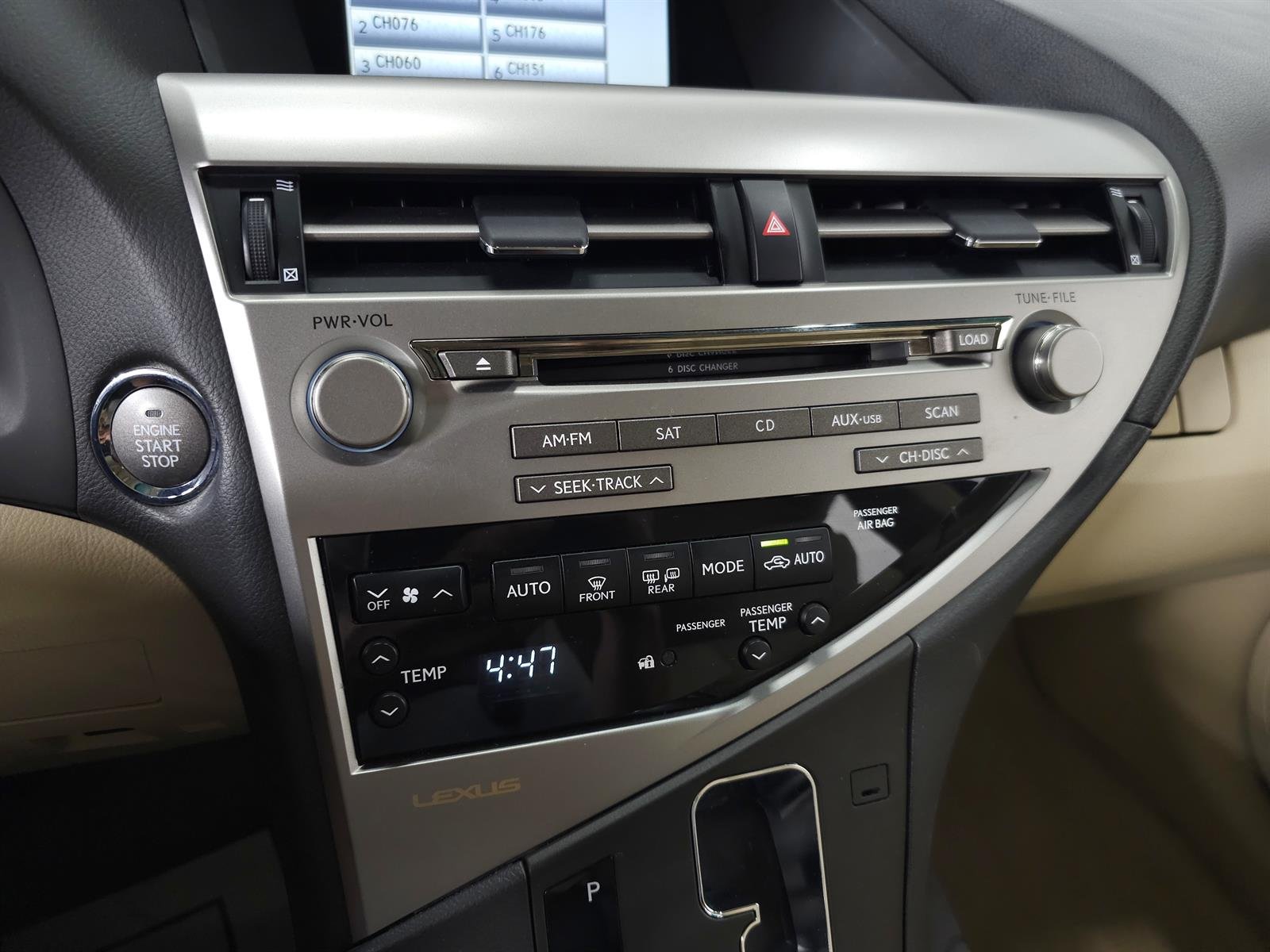 Used 2010 Blue Lexus  image 26