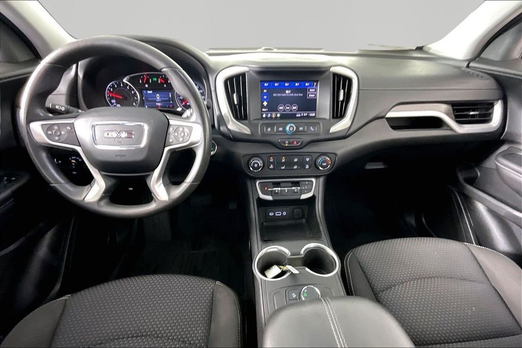 Used 2024 Silver GMC SLE image 6