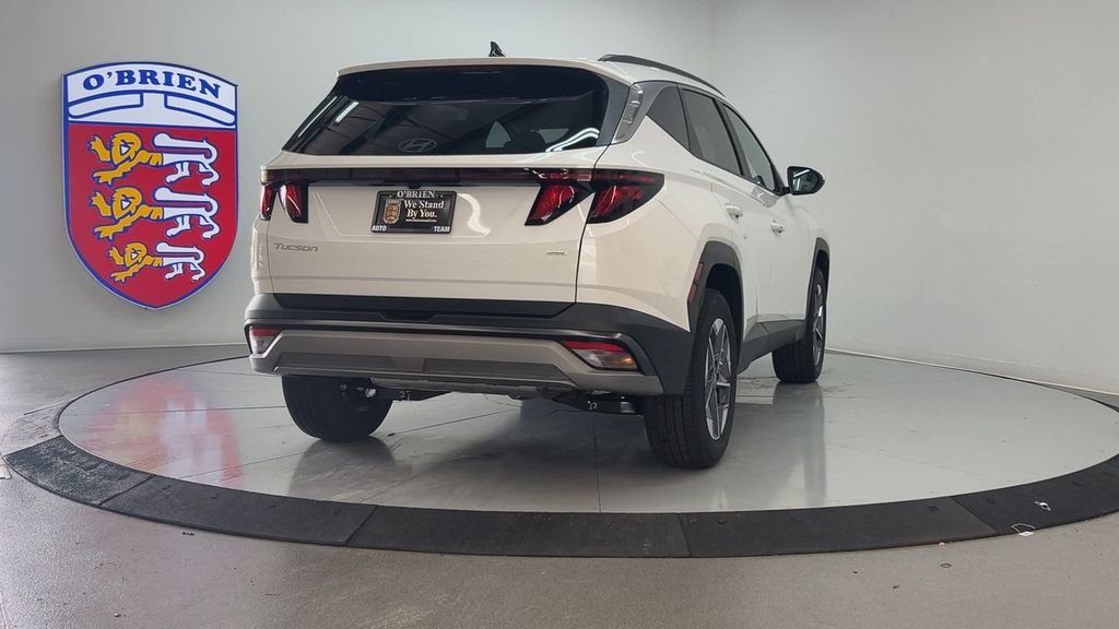 New 2026 White Pearl Hyundai SEL AWD image 6