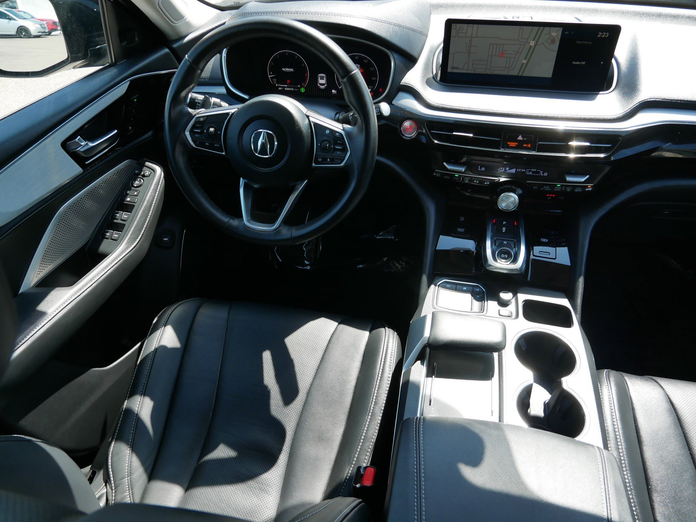 Used 2024 Majestic Black Pearl Acura w/Technology Package image 9