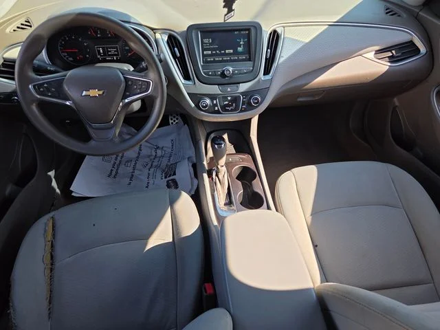 Used 2016 Silver Chevrolet LS image 8