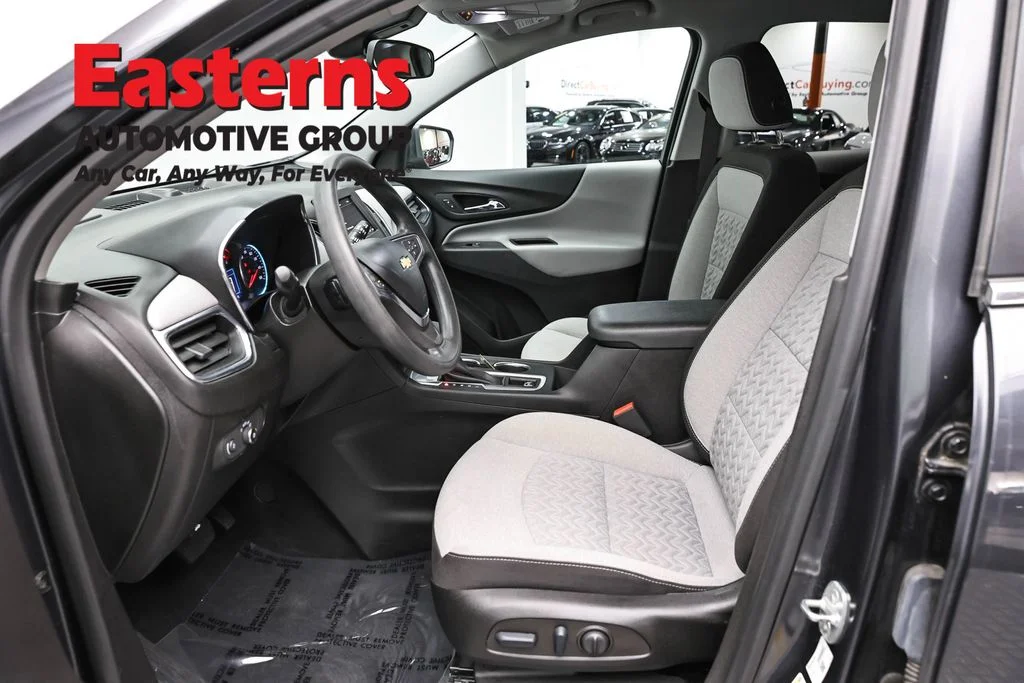 Used 2022 Gray Chevrolet LT image 13