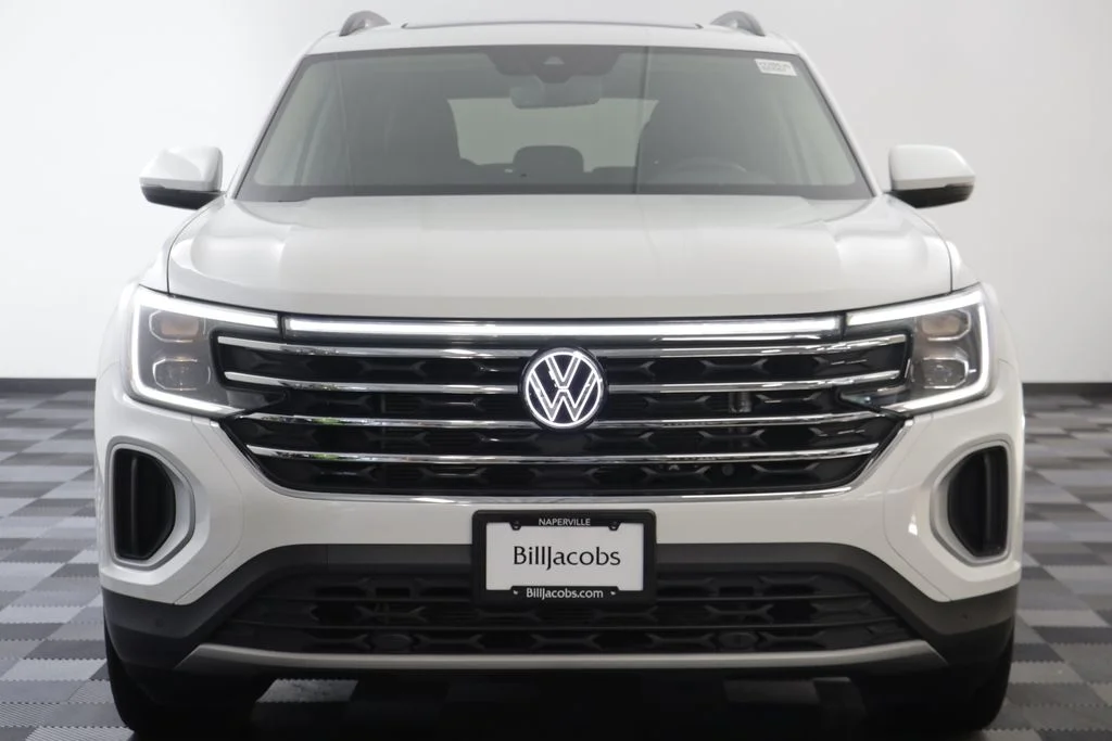 Certified Used 2026 Opal White Volkswagen 2.0T SE w/Technology image 21