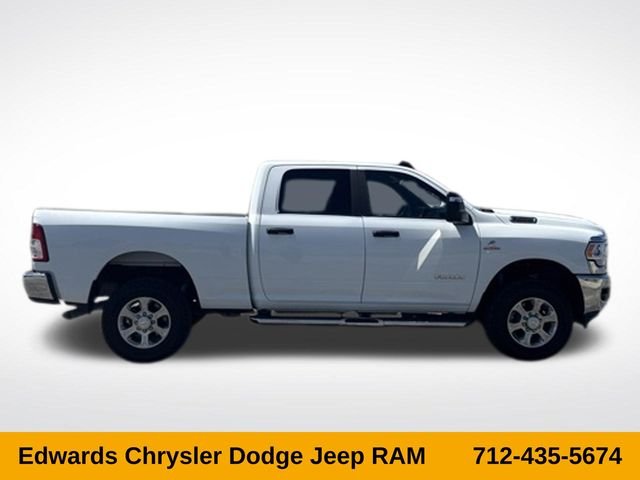Used 2024 White Ram Big Horn image 9