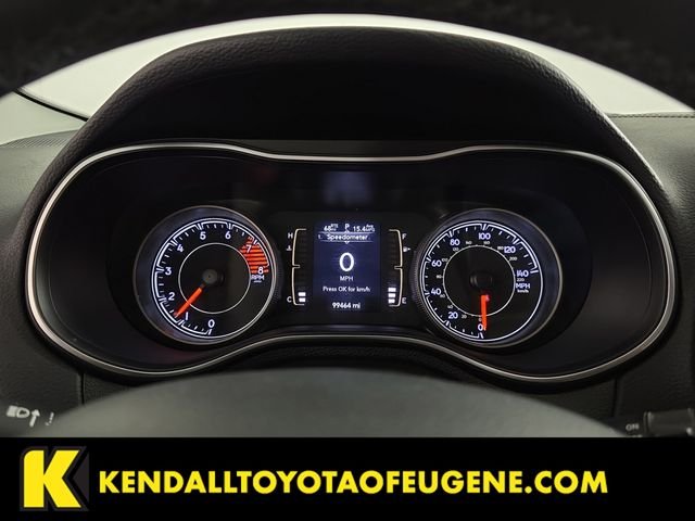 Used 2019 White Jeep Latitude Plus image 16
