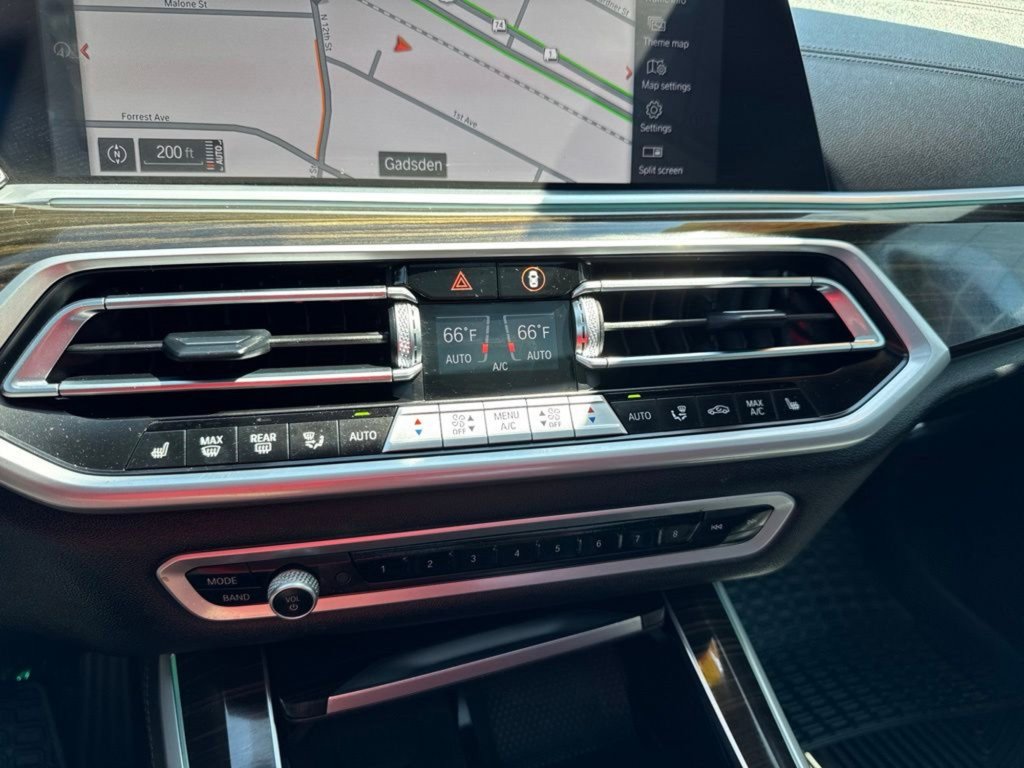Used 2023 Dark Graphite BMW xDrive40i image 16
