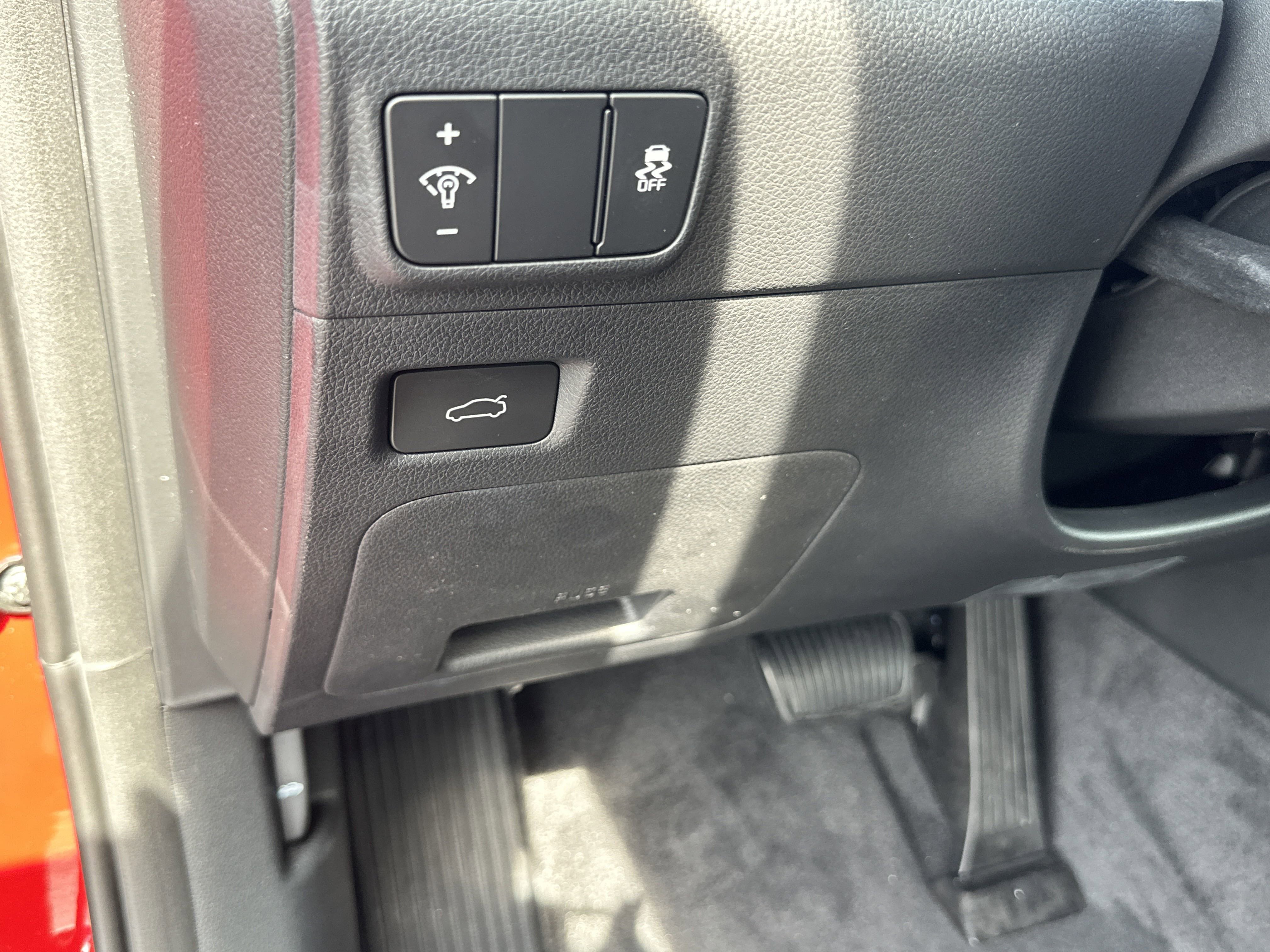 2025 Kia K5 GT-Line - Photo 31