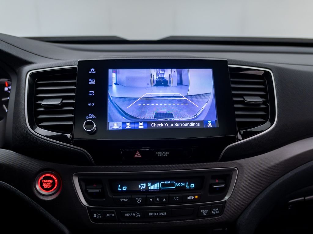 Certified Used 2022 Modern Steel Metallic Honda AWD RTL-E image 25