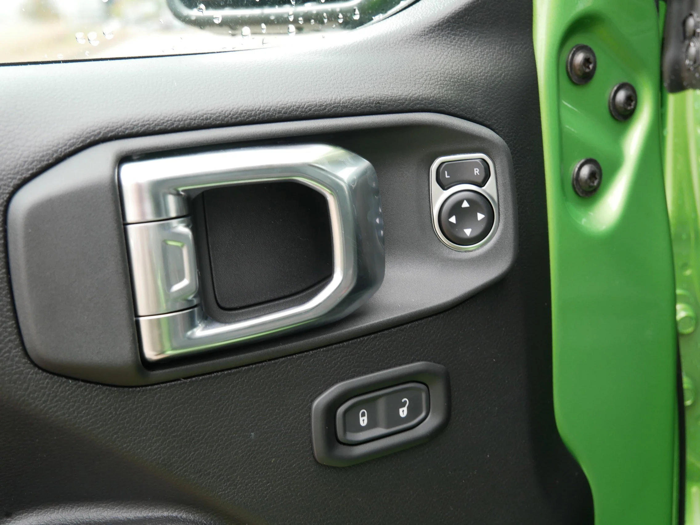 New 2026 Mojito Clear-Coat Exterior Paint Jeep Sport S image 9