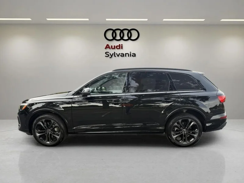 Certified Used 2025  Audi Premium Plus image 4