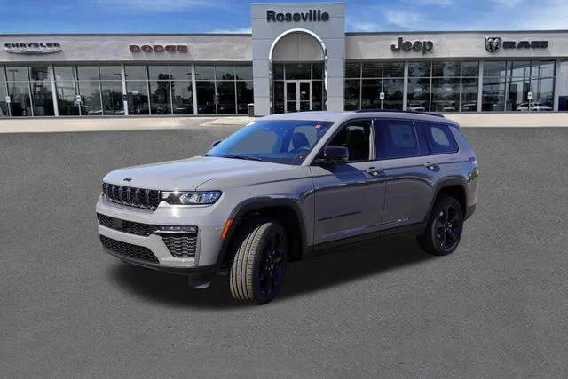 New 2027 Sting-Gray Clear-Coat Paint Jeep Limited image 7