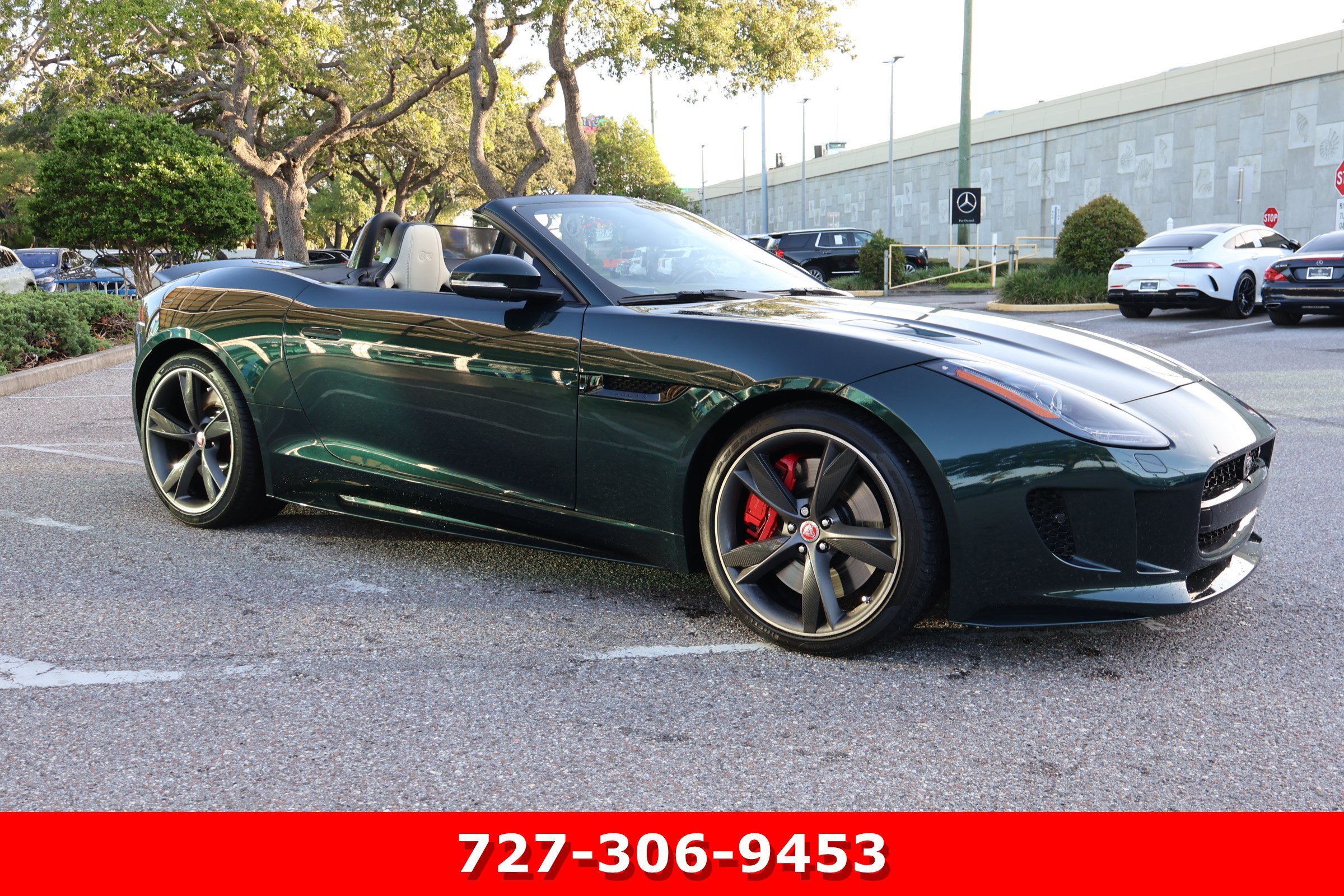 Used 2016 British Racing Green Metallic Jaguar R image 13