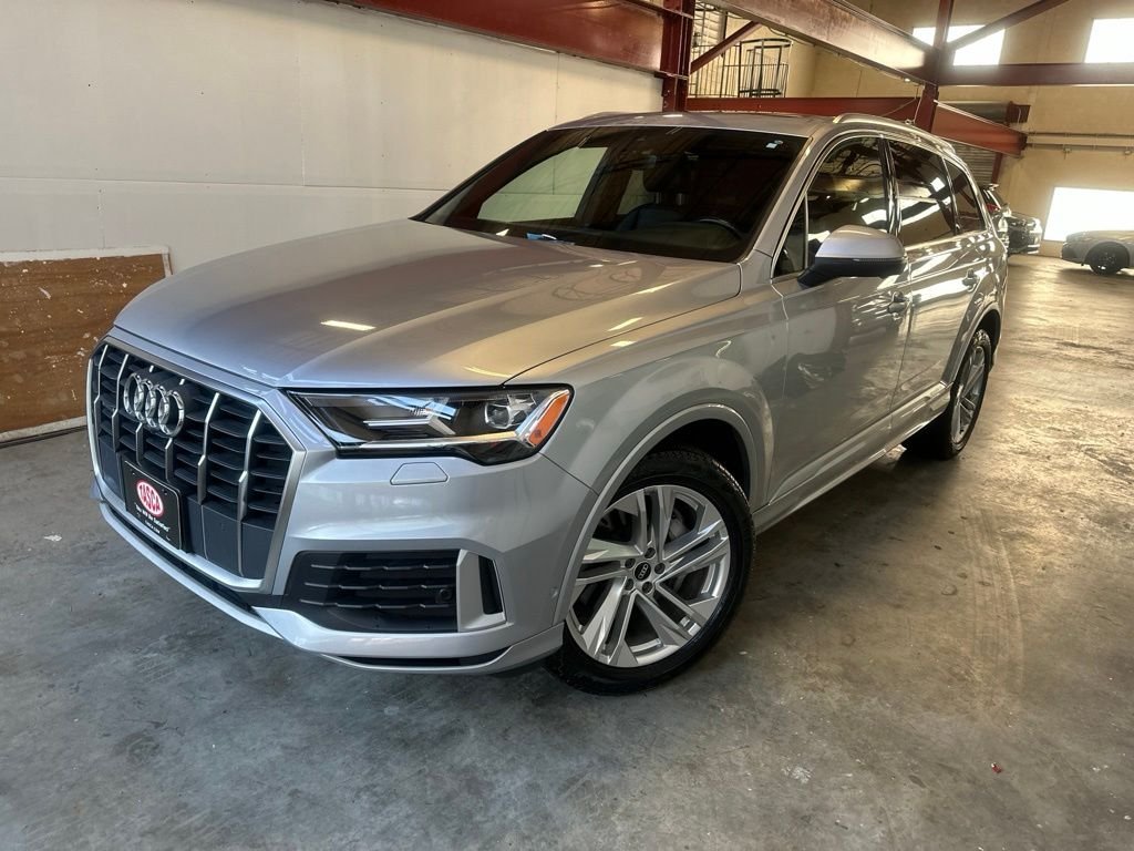 Used 2021  Audi 45 Premium Plus image 1