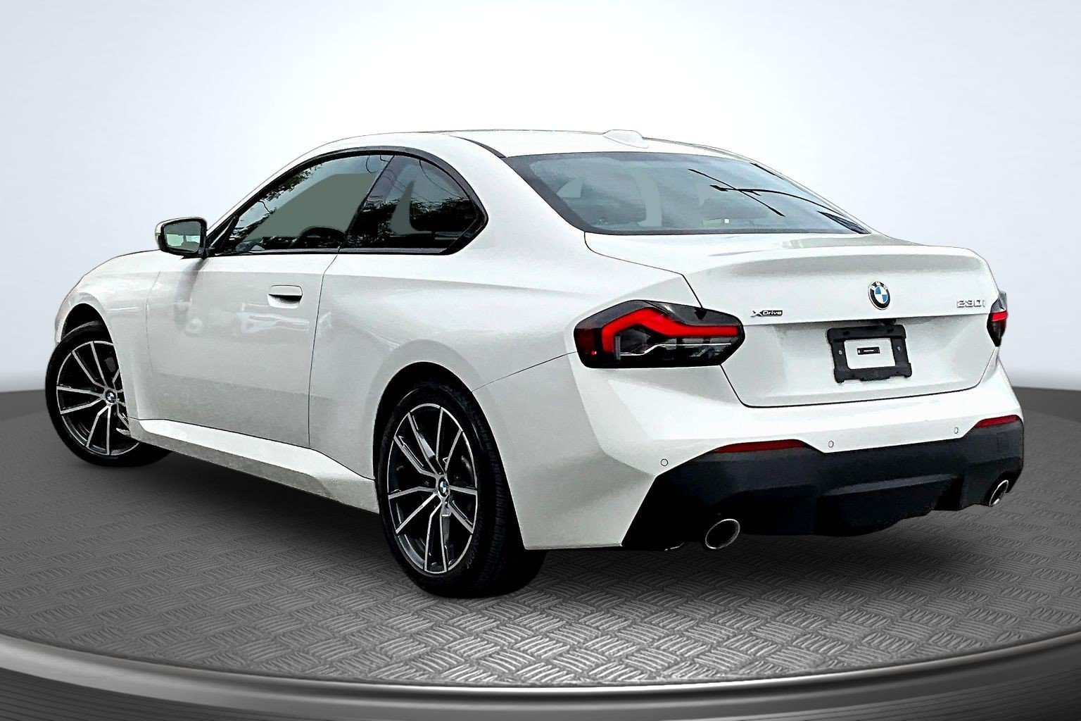 Used 2026 White BMW 230i xDrive image 3