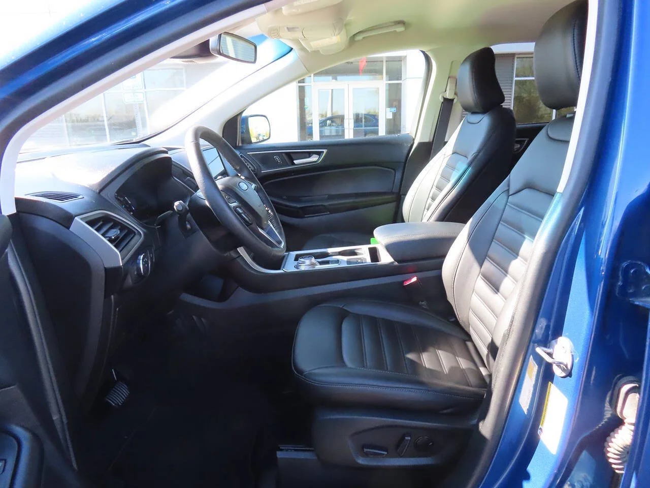 Used 2022 Atlas Blue Ford SEL AWD 4dr Crossover image 11