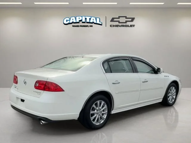 Used 2011 WHITE OPAL Buick CXL image 5