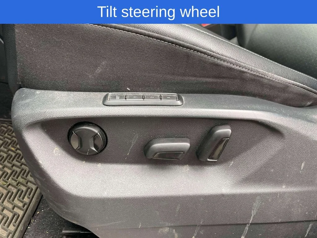 Used 2019 Blue Volkswagen SEL image 20