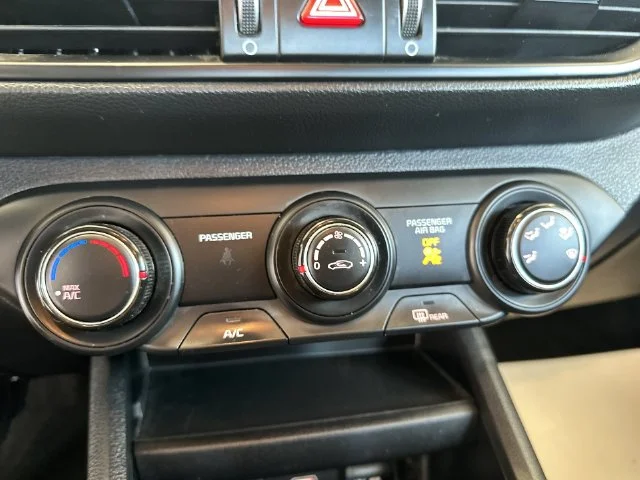 Used 2023 Red Kia LXS image 25